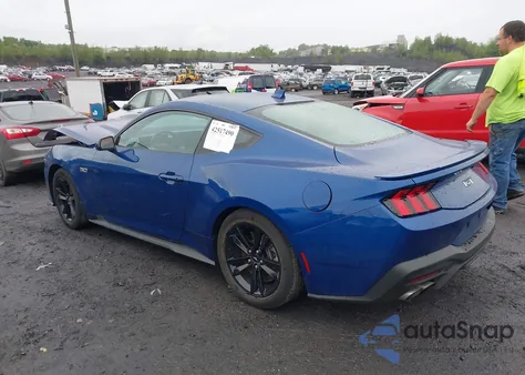 2024 Ford Mustang Gt Fastback z USA, uszkodzony, nr VIN 1FA6P8CFXR5422268